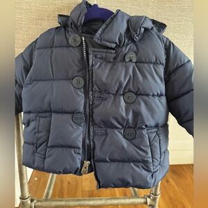 Gap puffer jacket